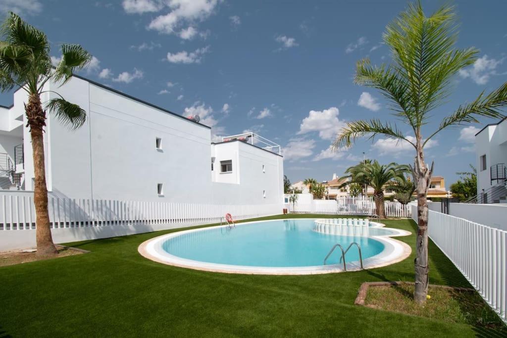 Torrebeach Torre de la Horadada Luaran gambar